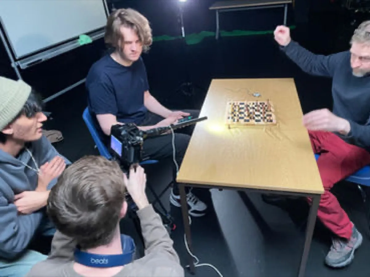 Behind the scenes - camera crew